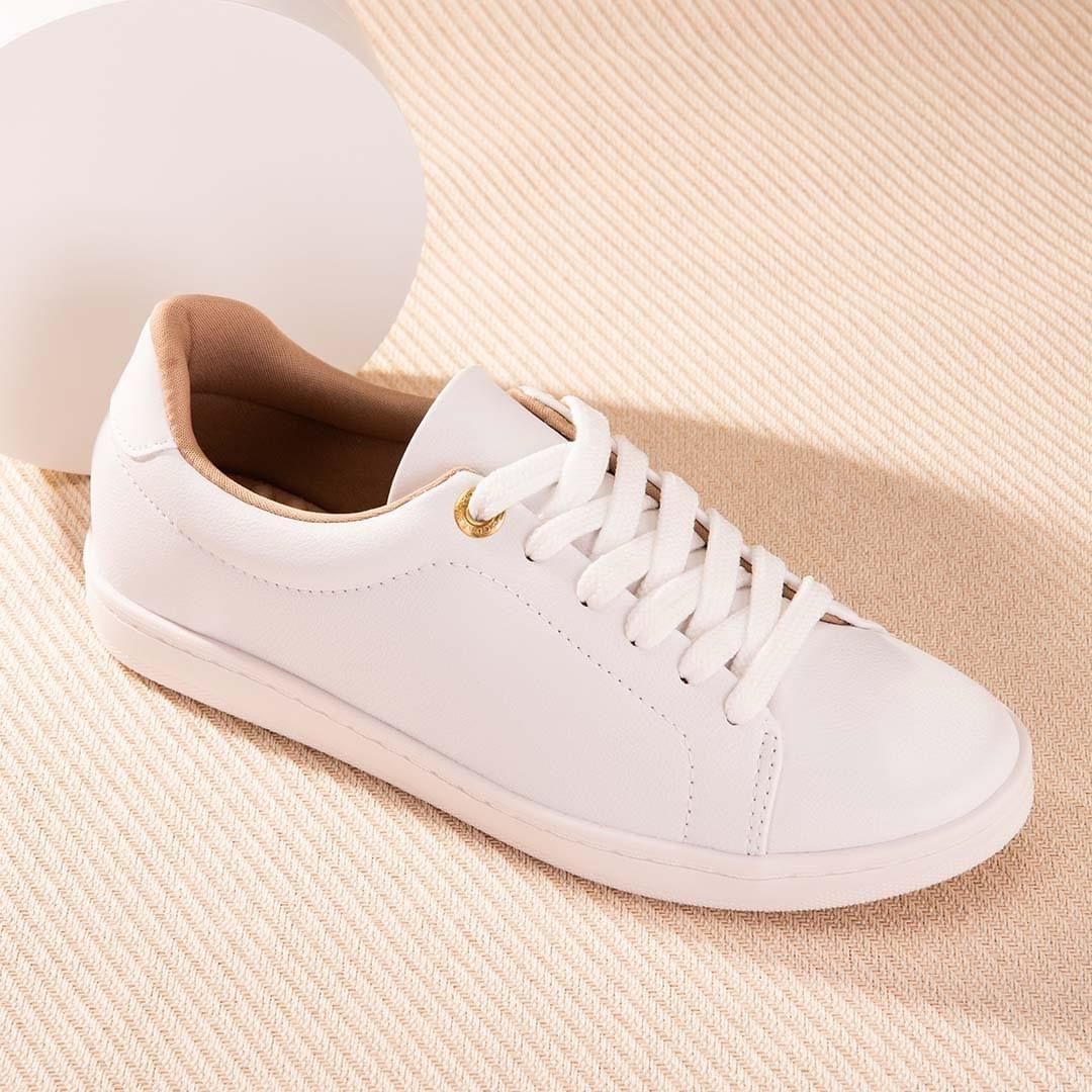 tenis champion blanco